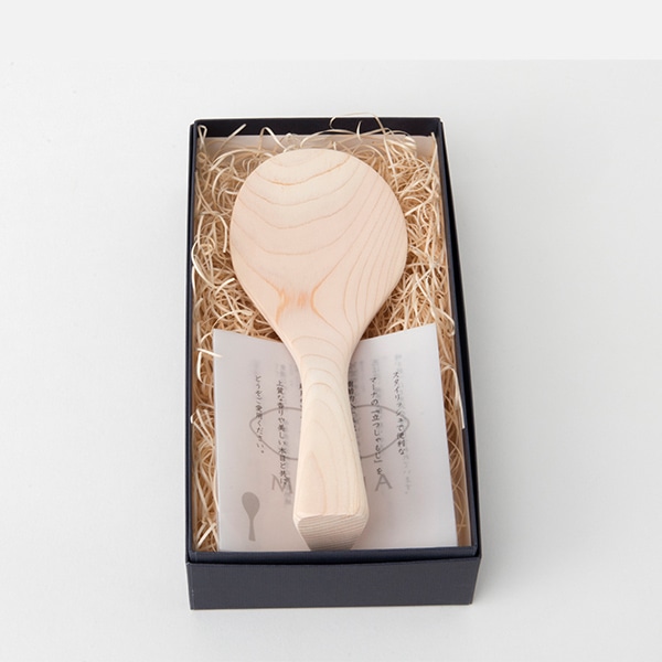 国産ひのきの立つしゃもじ