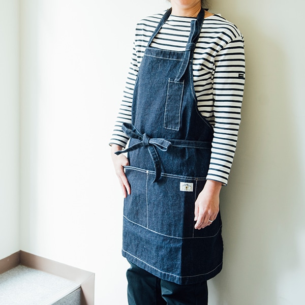 アコメヤオリジナル　デニムフルエプロン　ネイビー