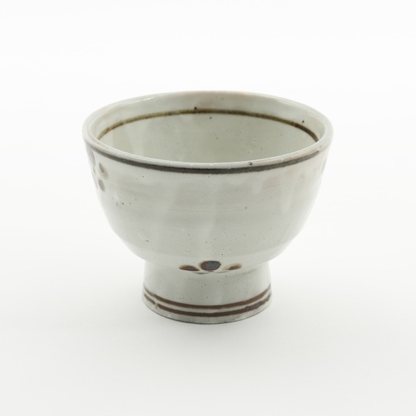 水月窯　粉引梅花文　汲出し