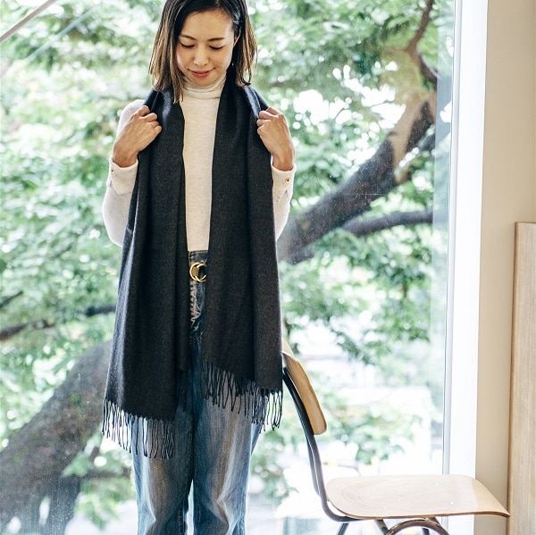 AKOMEYA　富士吉田　ウールストール　ダークグレー