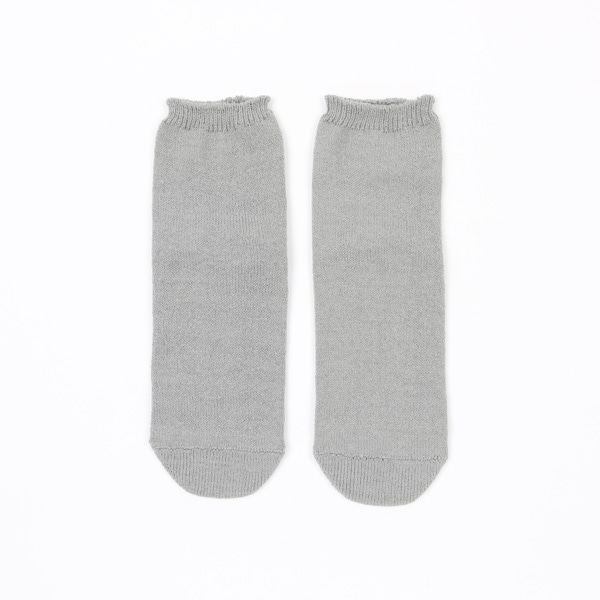 絹屋　極暖　先丸靴下　銀色