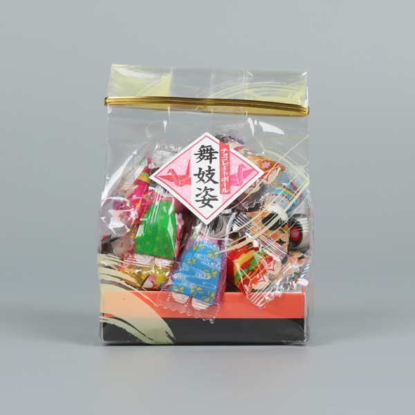 舞妓姿　チョコレートボール