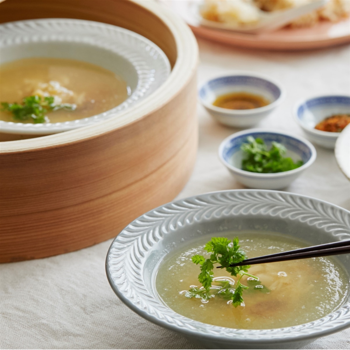 【Vol.39】カラダの芯から温まる せいろを使ってつくる「白菜と干し貝柱のニンニク蒸しスープ」