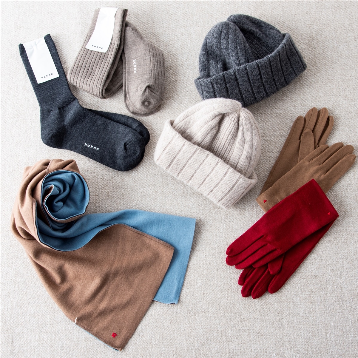 9月20日（木）より「秋のはじまりにあたたかい小物を」