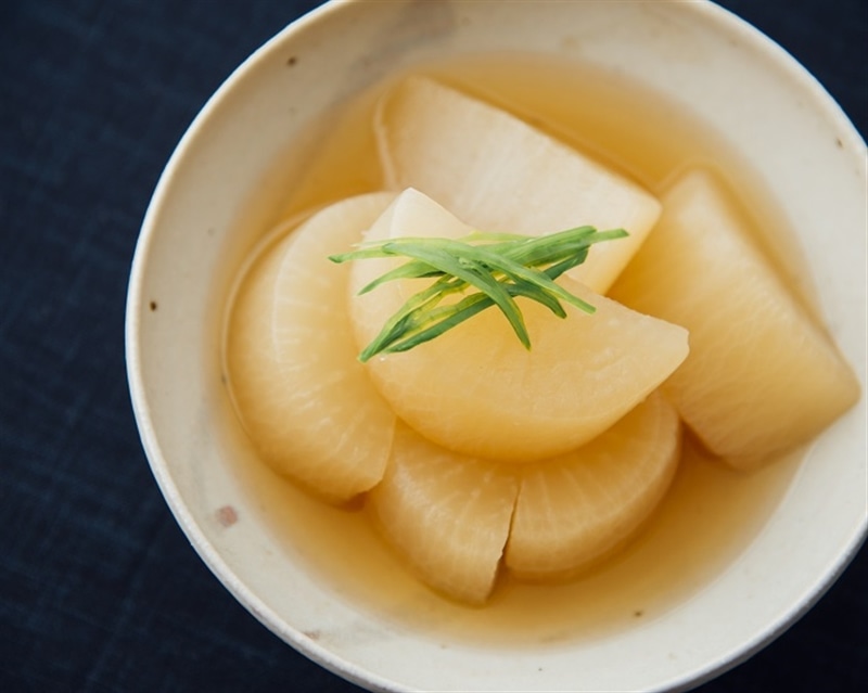 煮干し出汁の基本レシピ 大根の煮物 Akomeya Tokyo